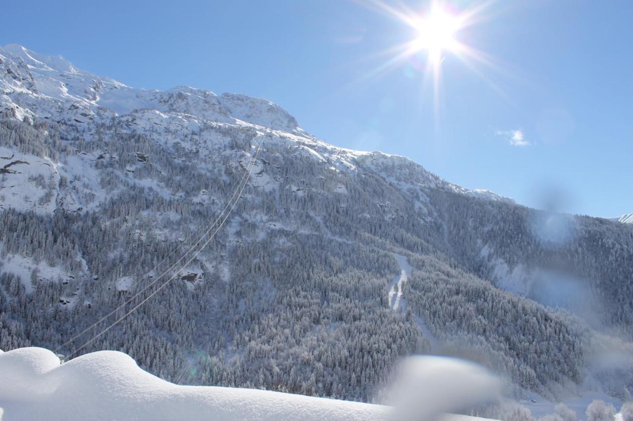 Hotel Le V De Vaujany Dış mekan fotoğraf