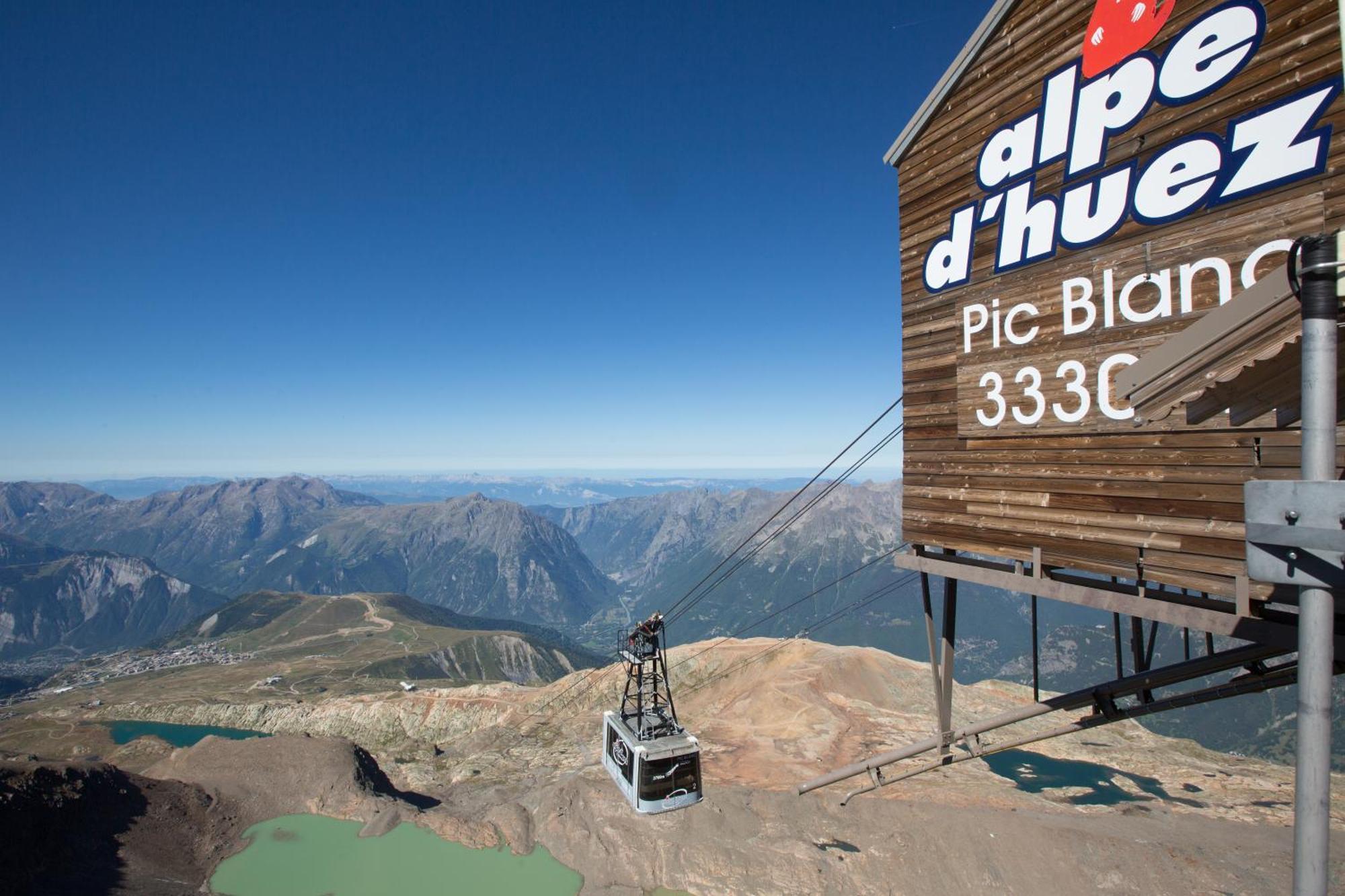 Hotel Le V De Vaujany Dış mekan fotoğraf